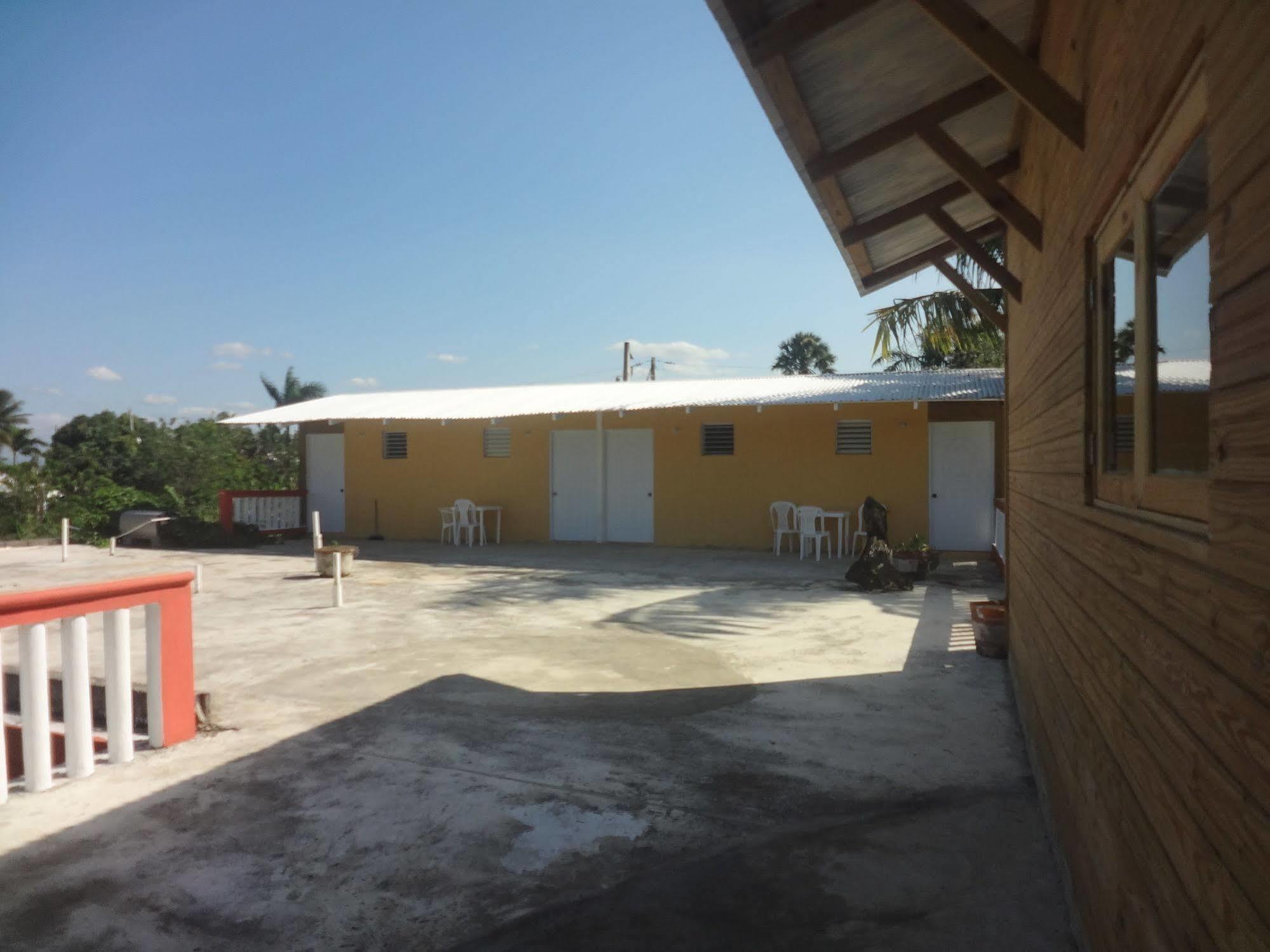 Gipsy Ranch Rooms Cabarete Esterno foto