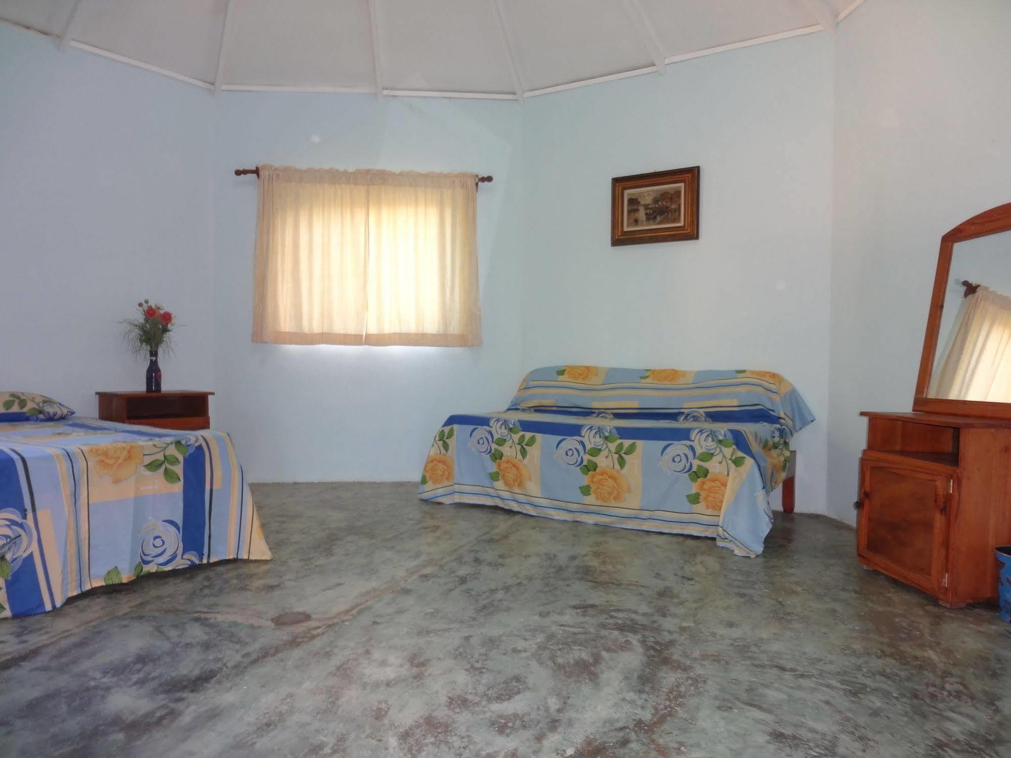 Gipsy Ranch Rooms Cabarete Esterno foto